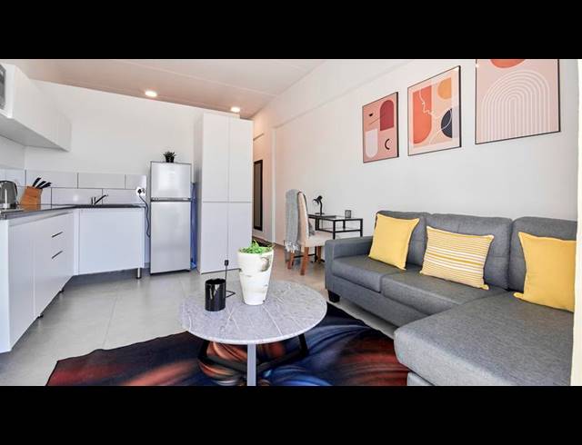 1 BEDROOM APARTMENT FOR SALE IN FERNDALE